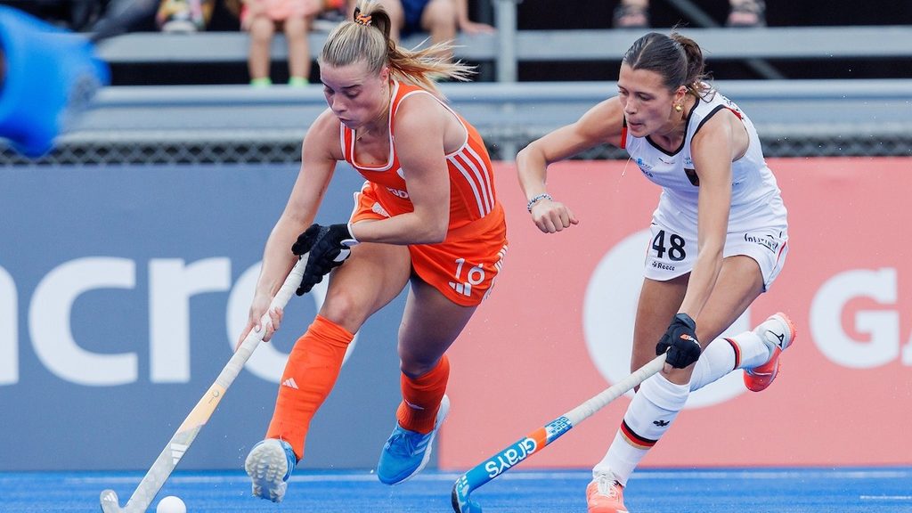 - FIH Pro-League: Netherlands women dominate and England men pull off comeback shootout win - The Netherlands women picked up their first win of the new Pro League season in dominant fashion over Germany. Frédérique Malta tallied twice, picking up her 100th goal for the Oranje.